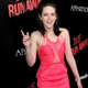 Illustration for article titled Please Stop Giving Kristen Stewart Sh*t About Smiling On The Red Carpet